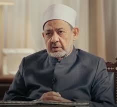 شيخ الأزهر يتعرض لوعكة صحية.. ونزلة برد تُلزمه الفراش